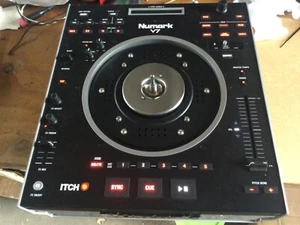 NUMARK V7 ITCH AS-IS FOR PARTS OR REPAIR. Turntable control for SERATO - Picture 1 of 20