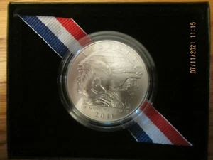 $ 2011 US Mint United States Army Uncirculated SILVER Dollar Coin with Box - Picture 1 of 6