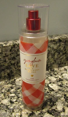 BATH & BODY WORKS GINGHAM LOVE MUJER FRAGANCIA FINA BRUMA 8 FL OZ Foto 1 de 2