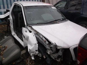 Wash Reservoir Includes Pump Fits 98-06 FORD F150 PICKUP 8244646 - Picture 1 of 3