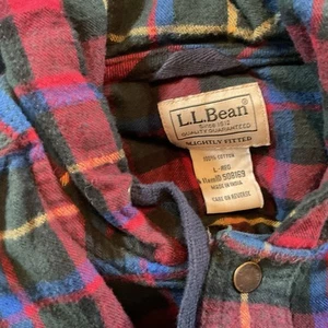 LL Bean Shirt Mens L Flannel Madras Plaid Hooded Slightly Fitted Snap Buttons - Picture 1 of 6