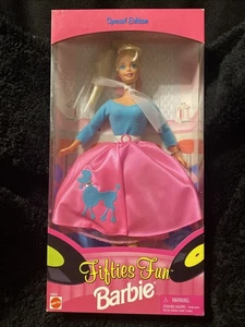 Vintage 1996 Mattel Special Edition #15820 Pudel Rock Fifties Fun Barbie  - Bild 1 von 4
