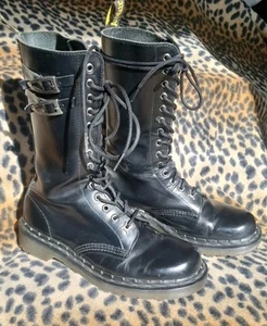 Vintage Dr Martens 14 Loch Schnallen Stern Öse Größe 5 Made in England Exc Rare - Bild 1 von 10