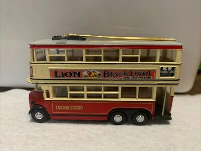 Matchbox  1988 Models Yesteryear Lion Blacklead 1931 Diddler Trolley Bus YET03 - Image 1 of 4