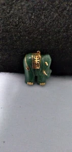 Vintage Beautiful Gold And Green Jade Pendent. Used But In Good Condition - Picture 1 of 3