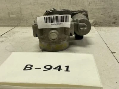 2015 CHRYSLER 200 S 2.4L THROTTLE BODY OEM+ - Изображение 1 из 4