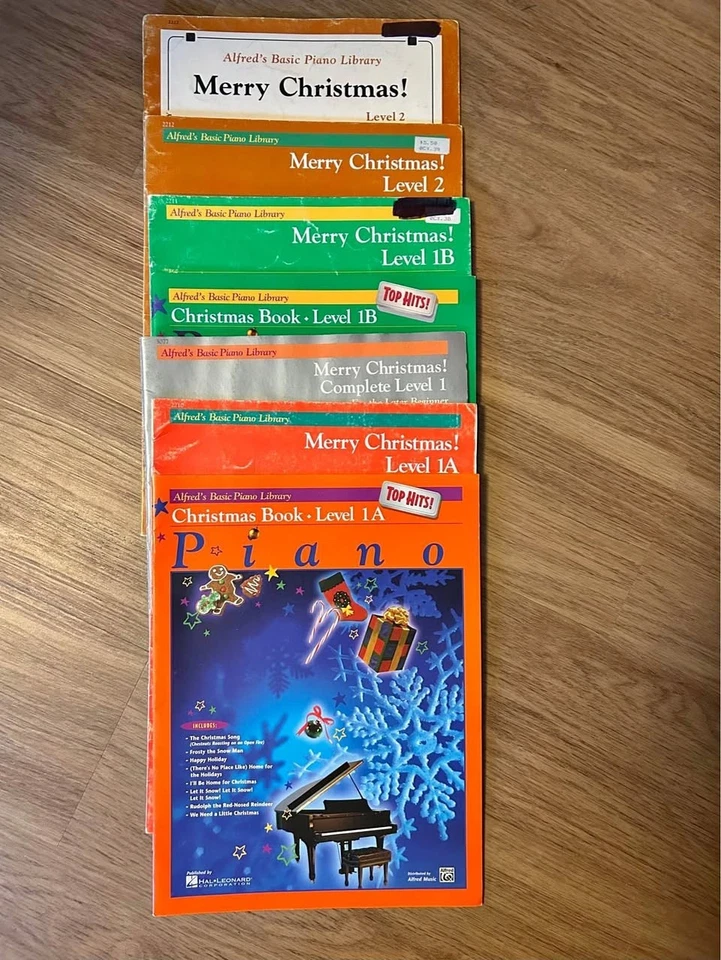 Alfred's Christmas Piano Books (Set of 7) - Image 1 of 1