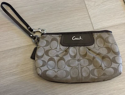 Coach Wristlet Vintage - Image 1 of 3