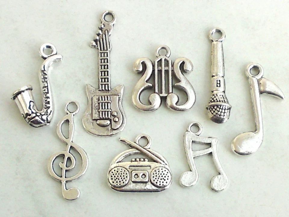 8x Anhänger-Set Musik Charms Gitarre Note Radio Saxophon Lyra Schmuck Basteln - Bild 1 von 1