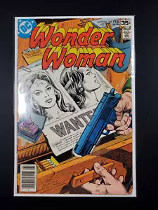 Wonder Woman #240 Edicola DC Comics 1978 - Foto 1 di 17
