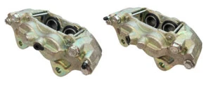 Pair Front Brake Calipers For Toyota Hilux GUN125 GUN1126 GGN125 4WD 2015 ON - Picture 1 of 1