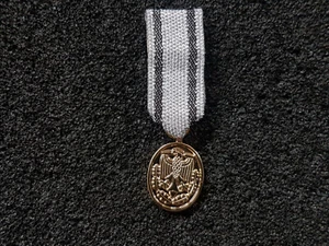 (S1-289) Bundeswehr Schützenschnur Gold Miniatur 16mm Miniaturorden BW - Bild 1 von 1