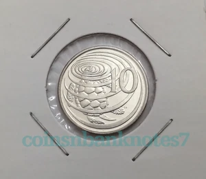 1992 Cayman Islands 10 Cents Coin, KM #89a Uncirculated / Green Turtle - Picture 1 of 2