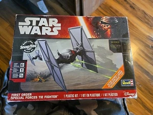 SEALED MIB 2015 STAR WARS FIRST ORDER SPECIAL FORCES TIE FIGHTER REVELL MODEL - Picture 1 of 2