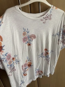 M&S ,PER UNA Floral design cotton blend top size 20 - Picture 1 of 5