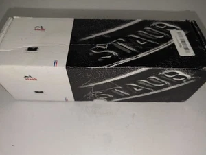 STAUB Cast Iron Rectangular Terrine 1 1/2 QT Black 30 cm x 11 cm - Picture 1 of 6