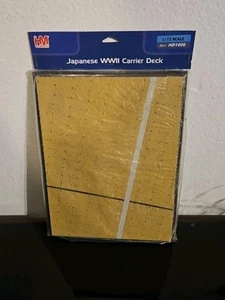 HOBBYMASTER 1/72 US WWII CARRIER DECK HD1006 - Picture 1 of 3