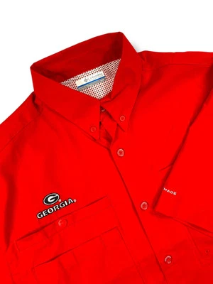 NEW COLUMBIA x GEORGIA BULLDOGS Mens Short Sleeve Shirt Small Red UGA Football - Image 1 of 4