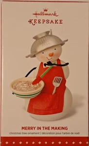 Hallmark 2015 Limited Edition Keepsake Ornament "Merry In The Making" - Picture 1 of 2