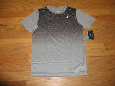  CAMISA DRI-FIT AIR JORDAN MANGA CORTA NIÑOS TALLA M/L/XL NUEVA CON ETIQUETAS  Foto 1 de 2