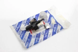 Lampada vano motore Lancia Delta Prisma 82291404 - Foto 1 di 3