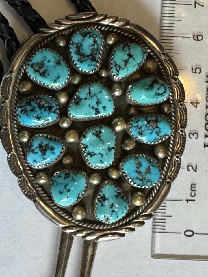 Винтажный галстук-боло из чистого серебра с бирюзой навахо Eddy Chaco — подписанный Eddy Chaco - Изображение 1 из 4