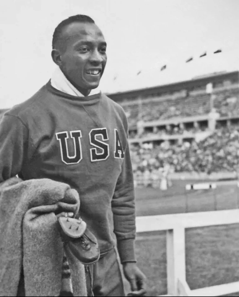 1936 Berlin Olympics JESSE OWENS Glossy 8x10 Photo USA Print Poster Gold Medal - Image 1 of 1