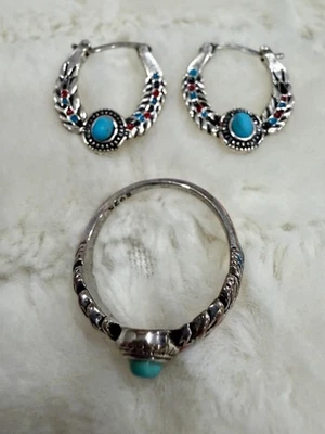 SILVER and TURQUOISE RING & HOOP EARRINGS SET, Red & Black Accents!! SIZE 10.5 - Image 1 of 4