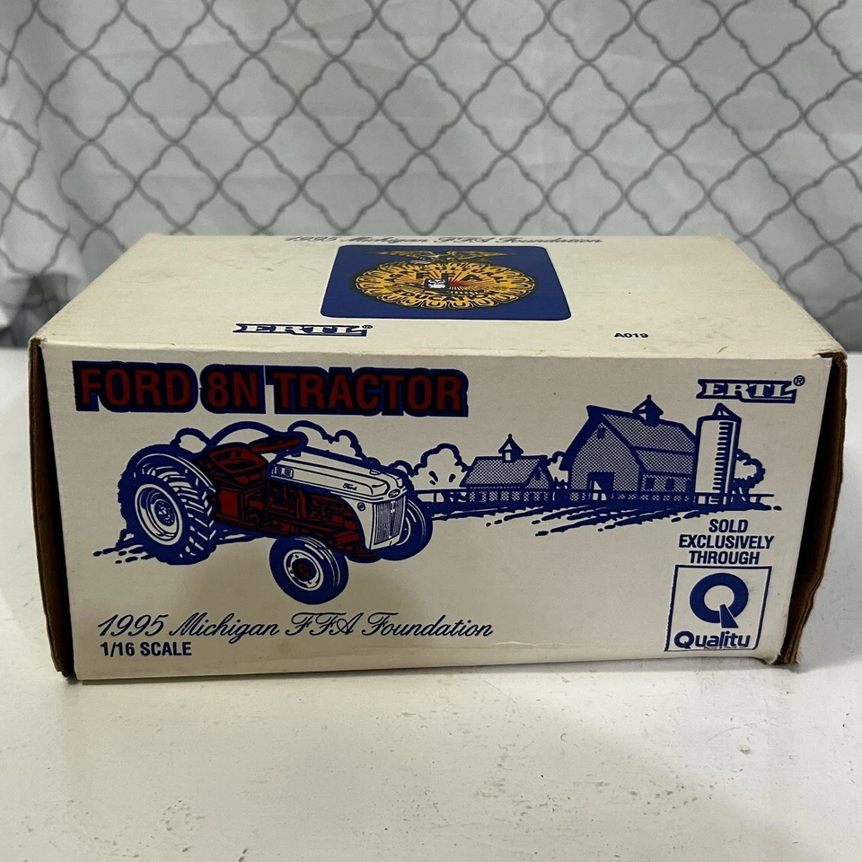 1995 Ertl 1/16 FORD 8N Diecast Metal Collector Tractor Michigan FFA W/ COA - Image 1 of 4