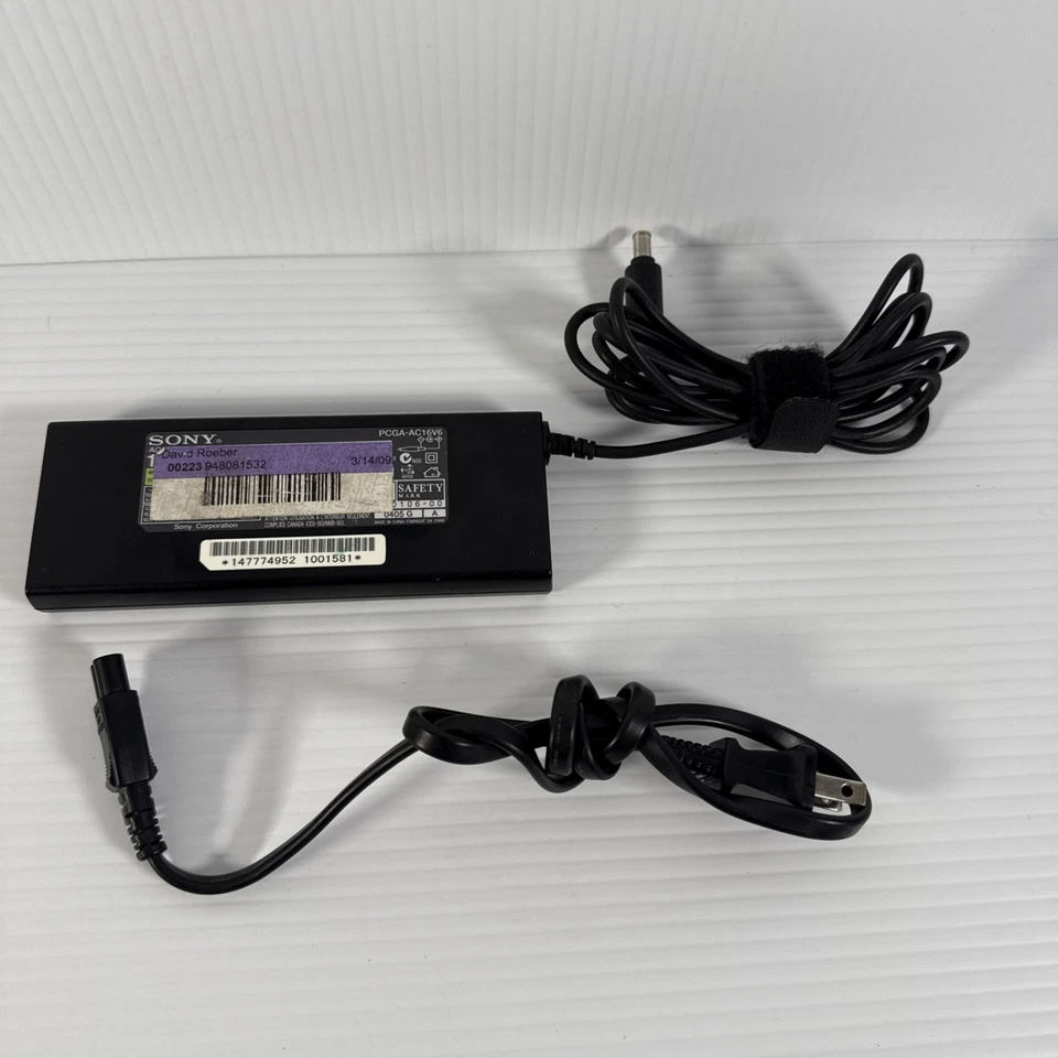 Adaptador de CA Original Sony 65W para Cargador Sony VAIO VGP-AC16V8 16V 4A ENVÍO Y DEVOLUCIÓN GRATUITOS Foto 1 de 3