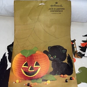 Vintage Hallmark Halloween Black Cat & Honeycomb Jack O Lantern Centerpiece + - Picture 1 of 12