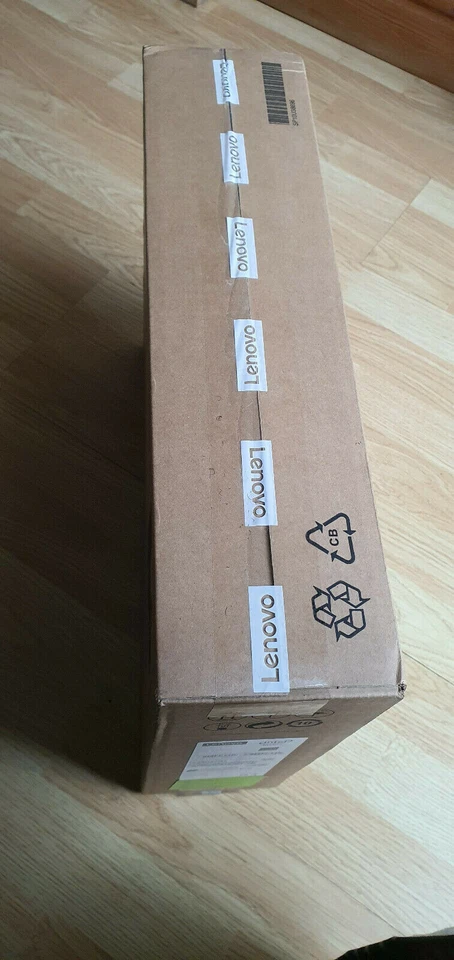 Lenovo YOGA S940-14IWL (81Q7001CUK) |16GB |1TBSSD |14"UHD |Core i7|4.6GHz|UK Spx - Image 1 of 4