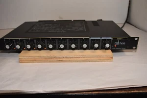 Ivie Technologies Model 808 - 1 HE Rack Mount 8 Channel Automatic Mixer - Bild 1 von 8