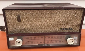 Vintage 1950’s Zenith #s-41786 am/fm Table Radio WORKING Burgundy - Picture 1 of 12