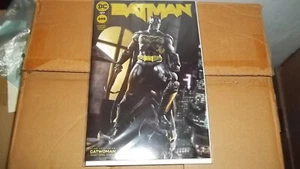 Batman #127 GOLD FOIL VARIANT RARE MCFARLANE Figure Cover EXCLUSIVE Comic - Picture 1 of 1