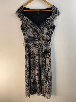Rockmans Dress Womens Size 12 Black Beige Floral V-Neck Cap Sleeve Flowy Comfy - image 1 of 4
