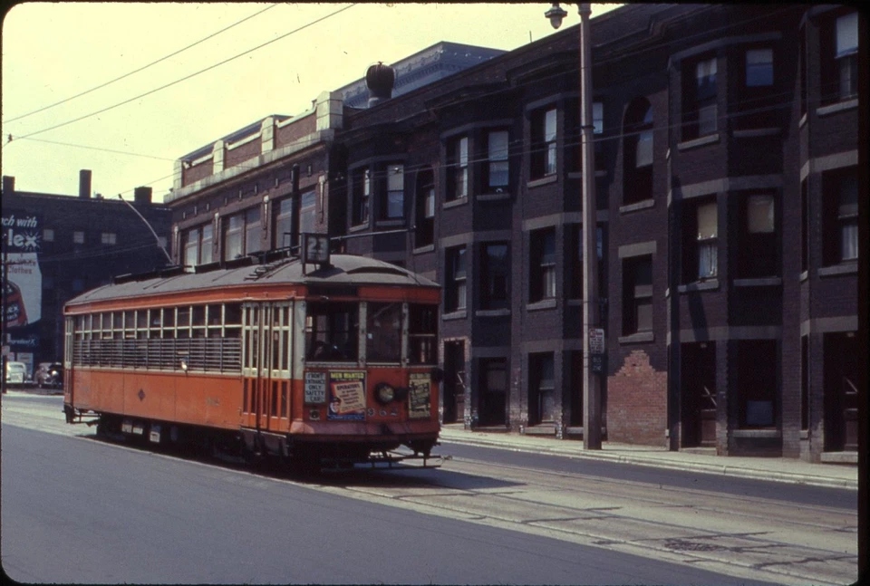 Carro Milwaukee, WI 962 1951 doble extensión Foto 1 de 1