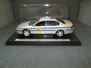 Custom 1/27 Welly Mississippi Highway Safety Patrol K-9 2005 Chevrolet Impala  - Bild 1 von 12
