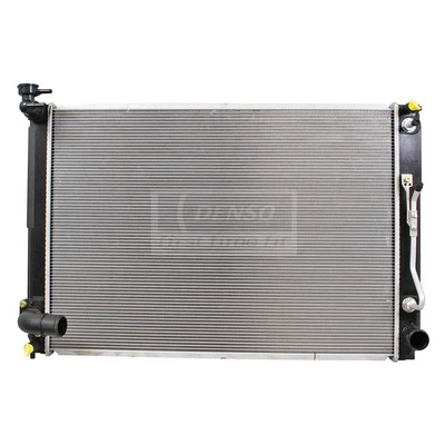 For Toyota Sienna 2007-2010 Denso Engine Coolant Radiator - Image 1 of 2