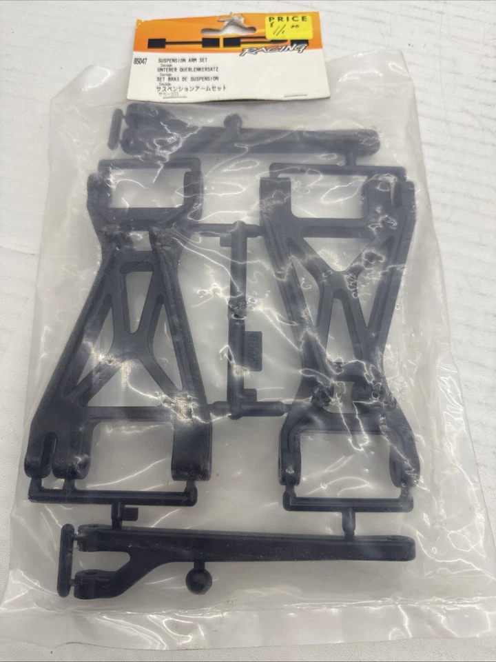 RC HPI Savage Suspension Arm Set Plastic Black 85047 B52 - Image 1 of 1