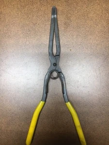 K. Miller Tools Model 85 Spring Loaded Pliers Long Nose - Bild 1 von 3