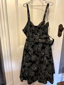 City Chic Rosabel dress mono rose black and white size xl new - Picture 1 of 3