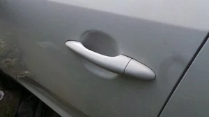 2011 KIA SPORTAGE ISG 1 5DR MK3 PASSENGER FRONT EXTERIOR DOOR HANDLE WHITE (WD) - Picture 1 of 6