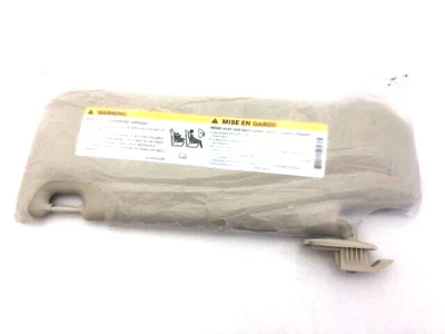 2012-2019 Fiat 500 Right W/Mirror Visor OEM Mopar 1SC50JW4AE - Image 1 of 4