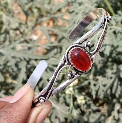 Этнический браслет-манжета из стерлингового серебра 925 пробы с красным гранатом 1 шт. ювелирные изделия - Изображение 1 из 4