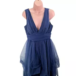 Chi Chi London Tüllkleid, tiefer Ausschnitt Stufen Tauchsaum, marine, Größe 12, UVP 80£ - Bild 1 von 21