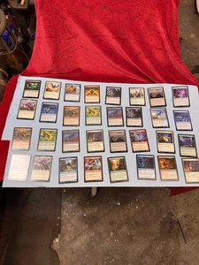 LOT OF 32 MAGIC THE GATHERING SPIDER-MAN MTG SPM PACK FRESH C COMMONS MARVEL - Picture 1 of 10