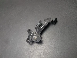 Hood Safety Catch 2015 Volvo S60 31218611 2014 2016 2017 2018 - Picture 1 of 6