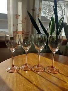 4-Luminarc Blush Pink Stemmed Crystal Wine Glasses France Foil Sticker Vintage - Picture 1 of 7