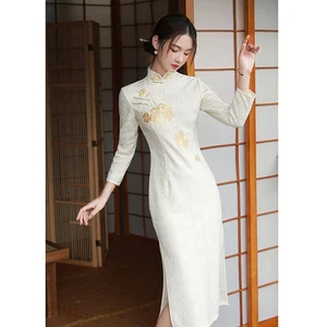 Chinesisches traditionelles Damen Spitzen bestickt Qipao Cheongsam Abendkleid elegant - Bild 1 von 5